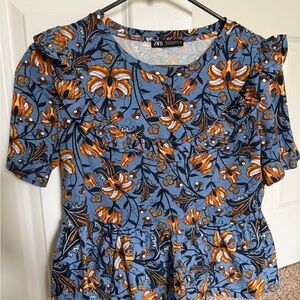 Zara Women's Blue Floral Top